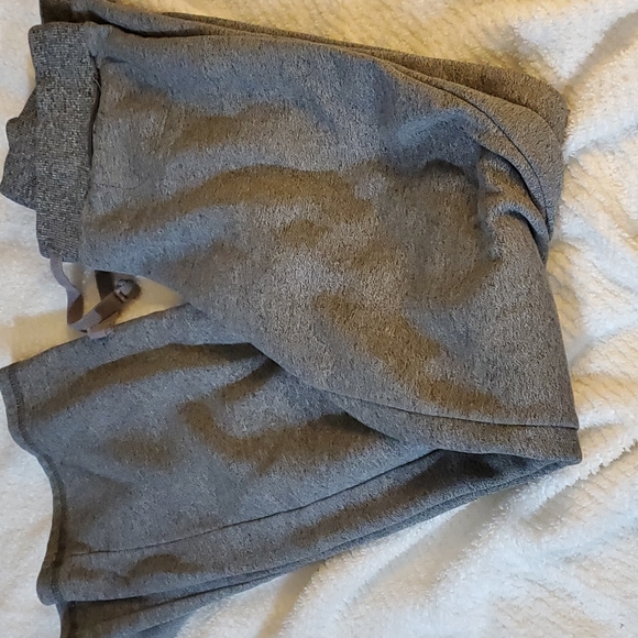 Roots track pants size small - Picture 3 of 4